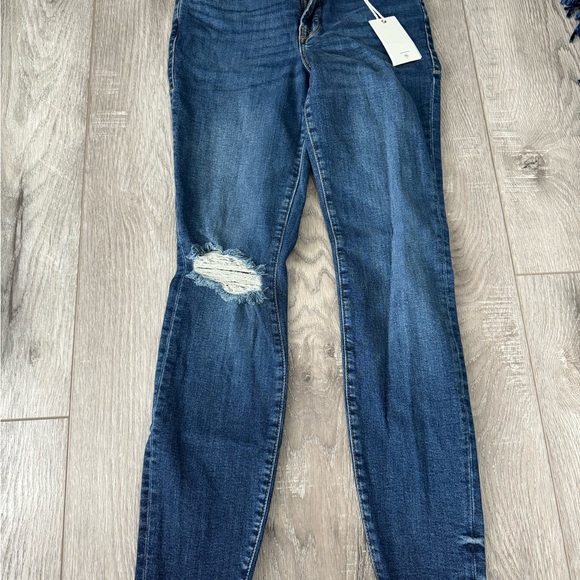 NWT!! Women's Good American Good Legs Ripped Skinny Jeans 29 inseam size 2 - Picture 7 of 7